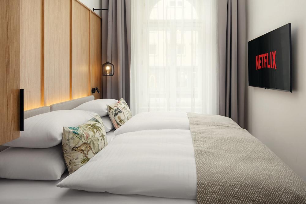 R16 Residences Prague