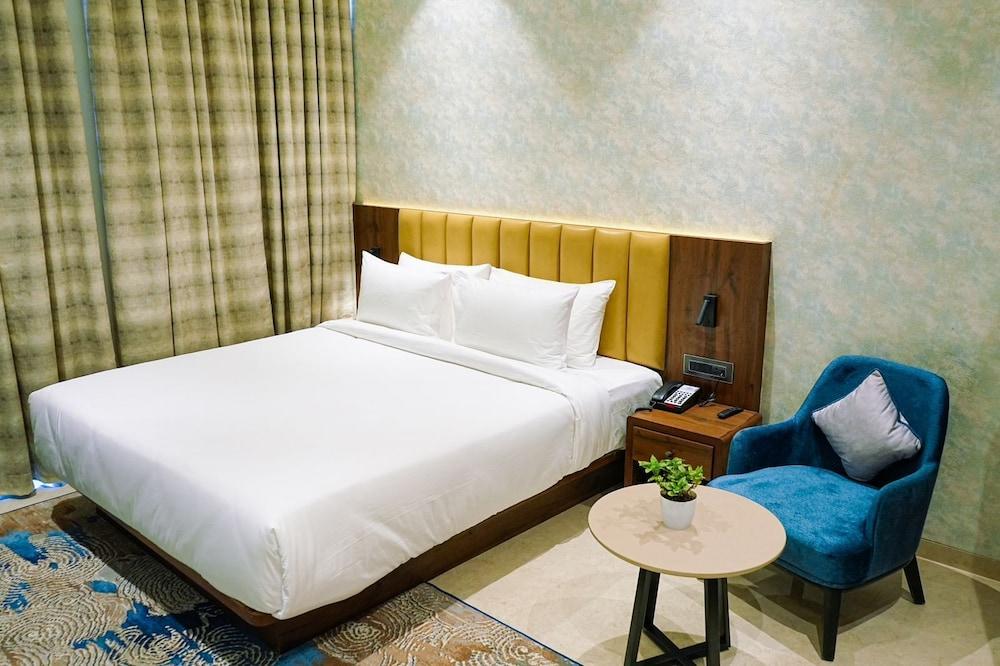 Enrise by Sayaji Nagpur