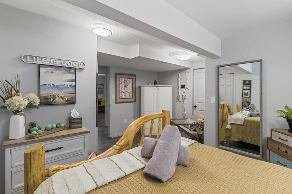 Rayleigh River Retreat - Garden Oasis