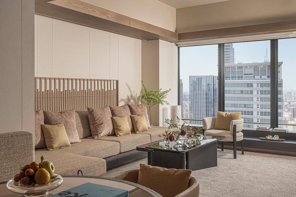 Four Seasons Hotel Osaka