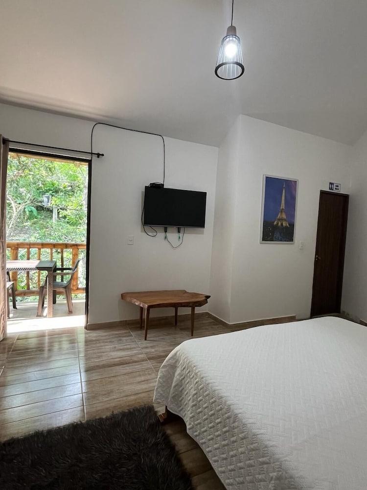 Cabañas Monteleon- Pailcol Huila