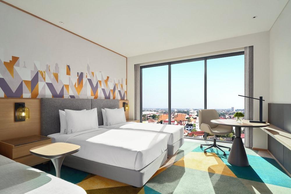 Holiday Inn & Suites Vientiane by IHG
