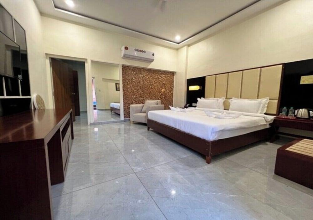 Santu GSM an ECO Resort
