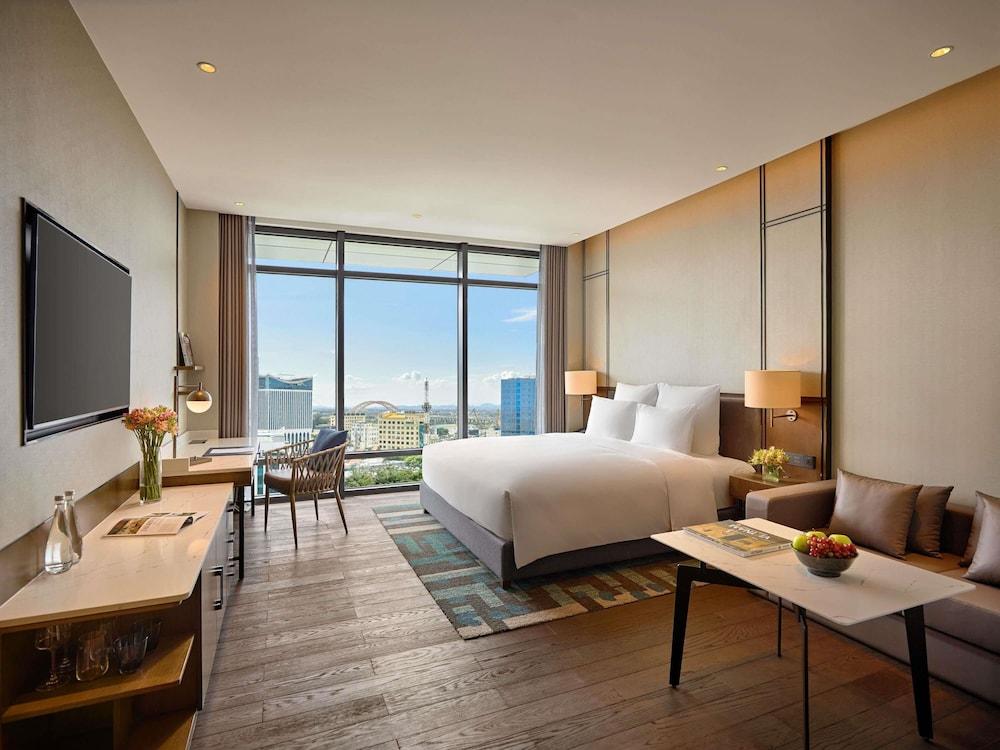 Pullman Hai Phong Grand Hotel