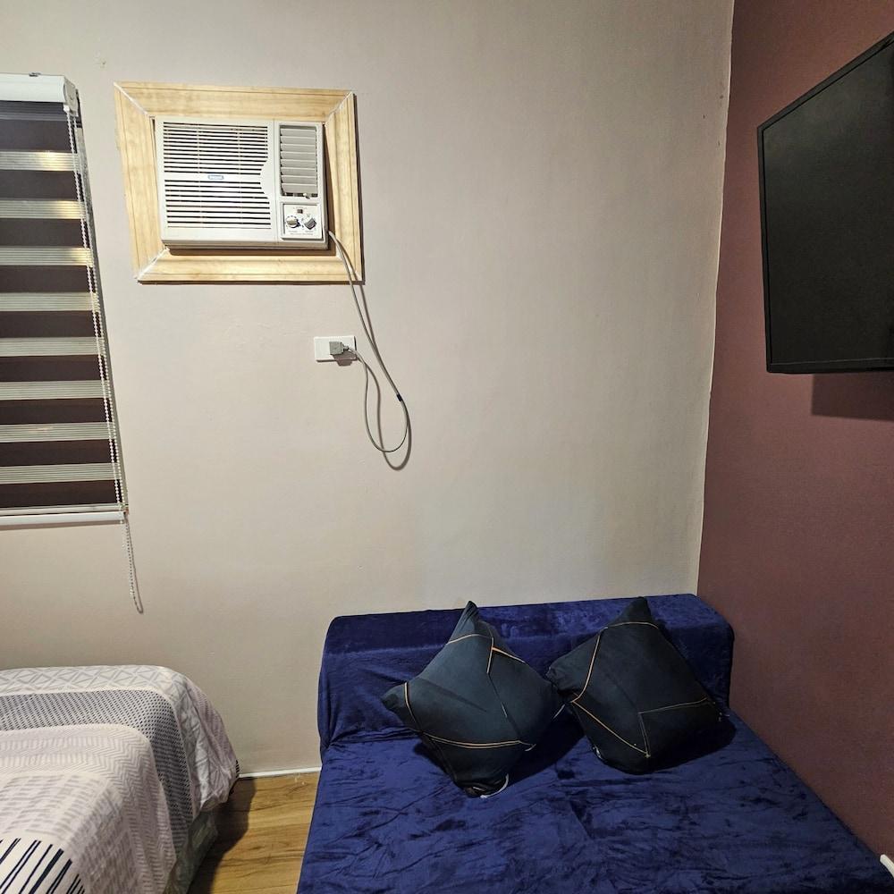 Davao City Airport Transient Rooms by Lemonique