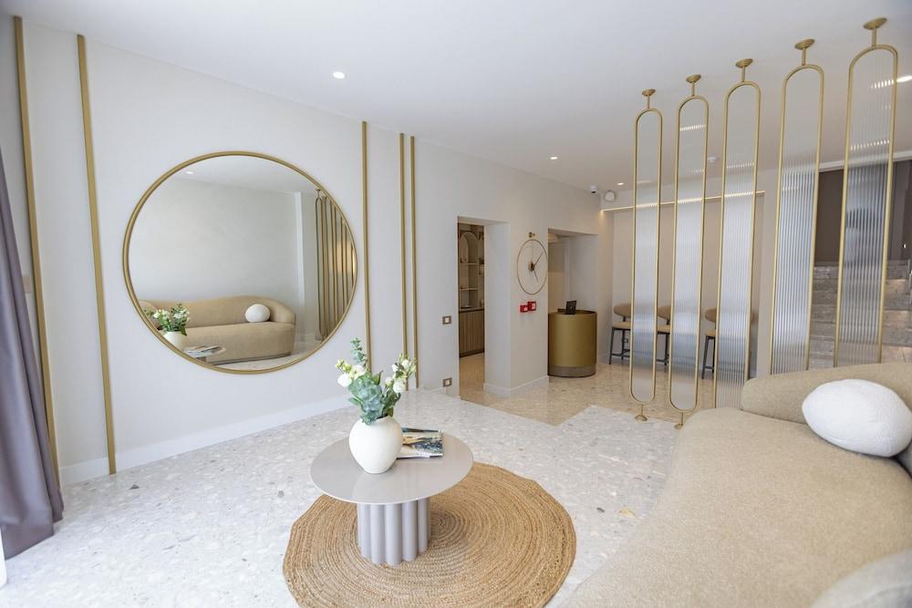 Exclusive villa M apartments