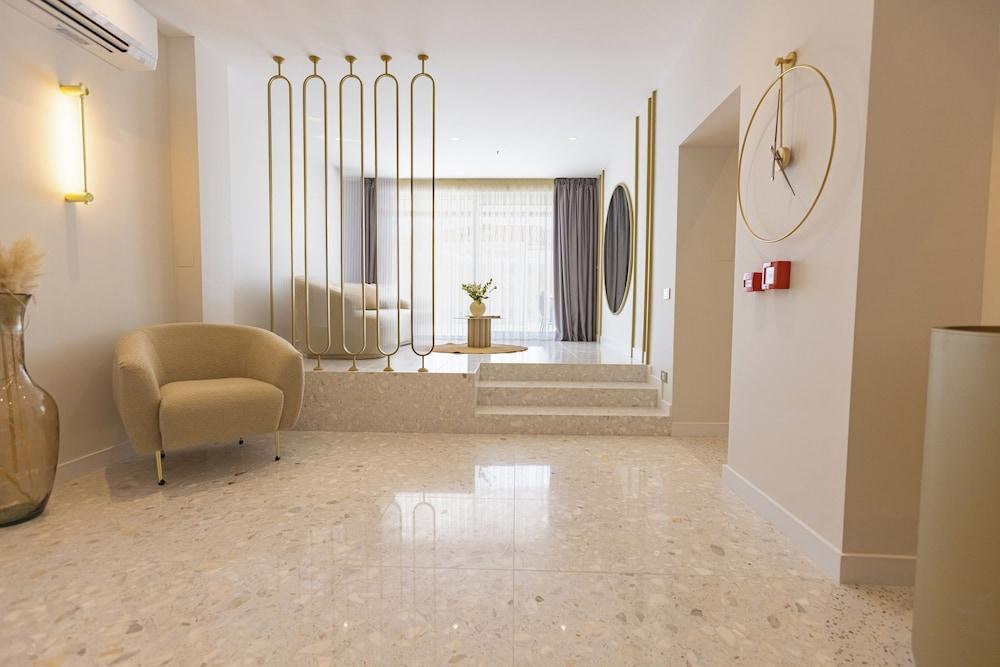 Exclusive villa M apartments