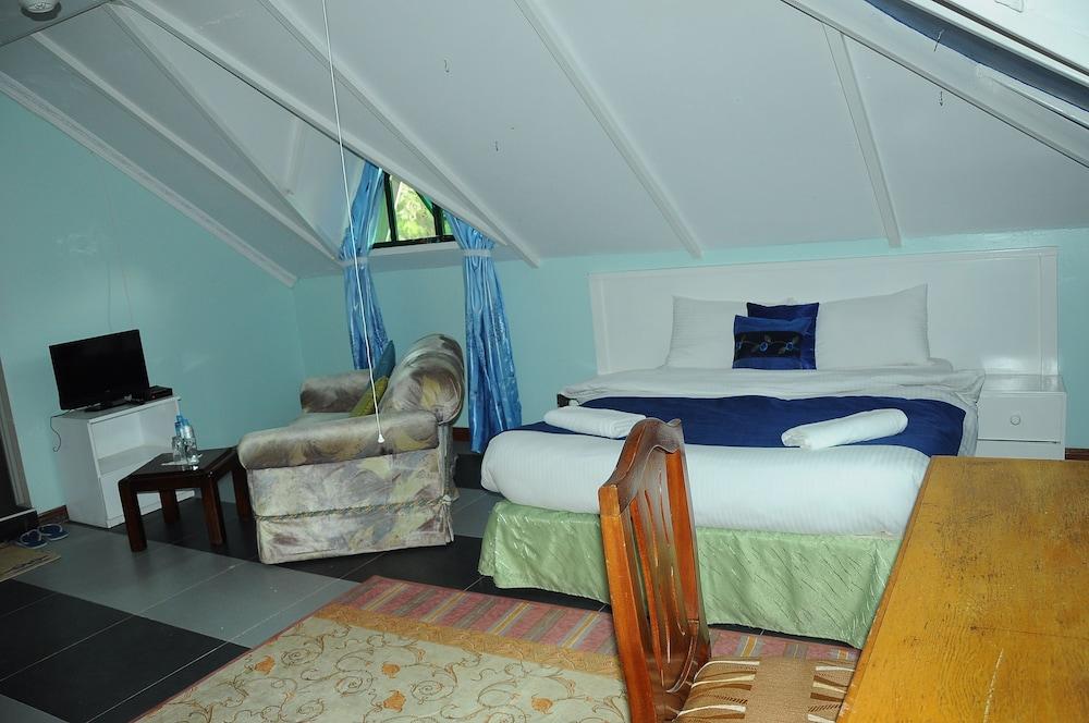 Karen Inn and Suites