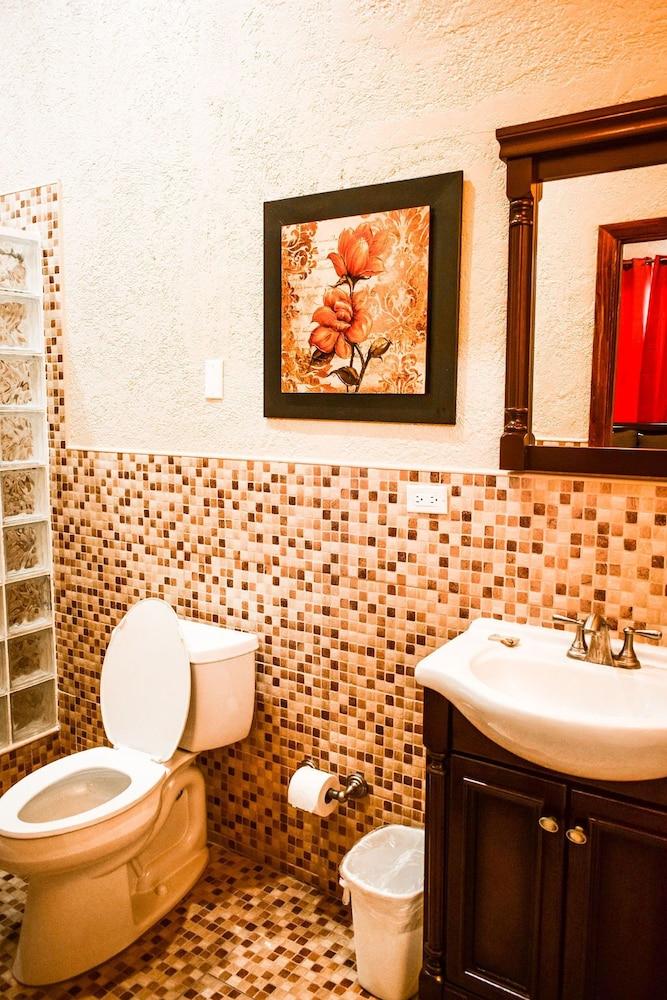 Brownstone Marlin Drive