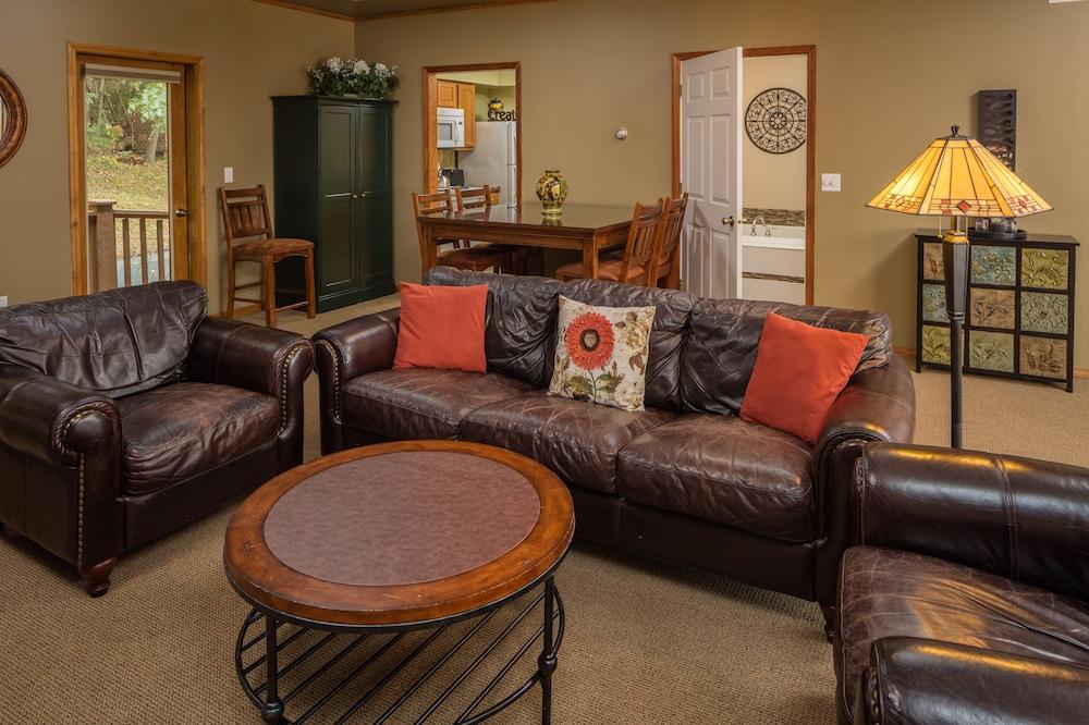 Lefevre Inn and Resort