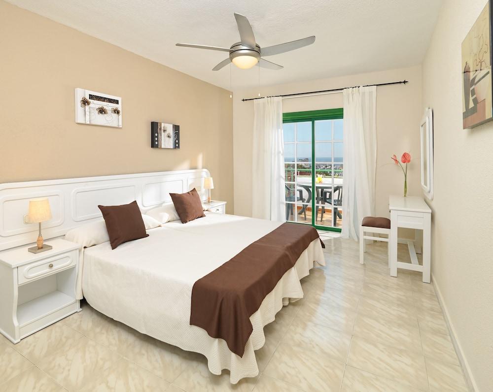 Regency Torviscas Apartments Suites