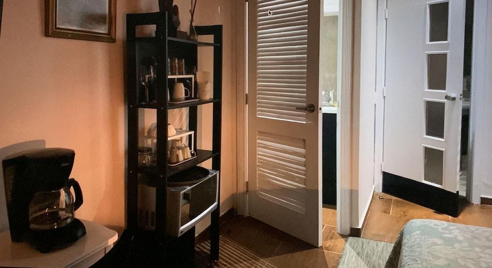 Manaya Bed & Breakfast