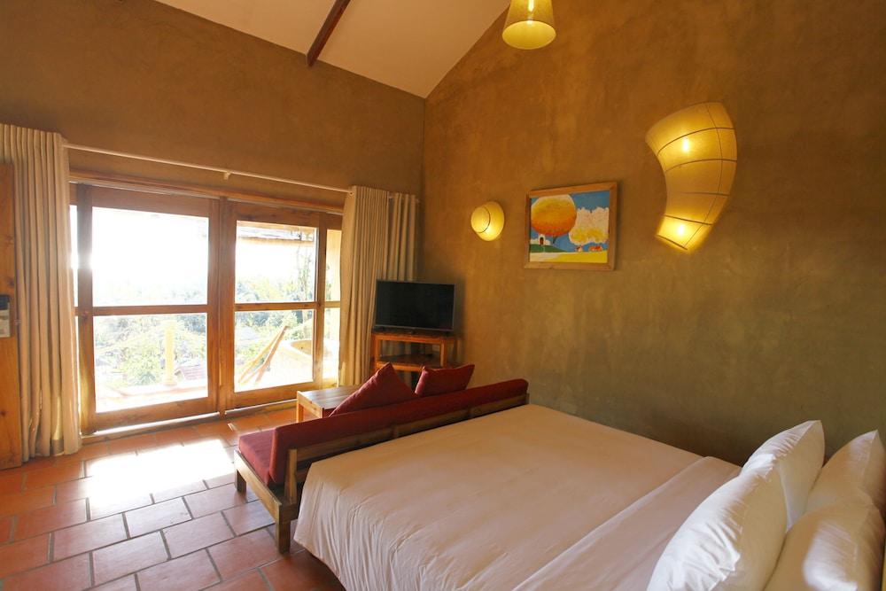 Daisy Ecolodge Resort