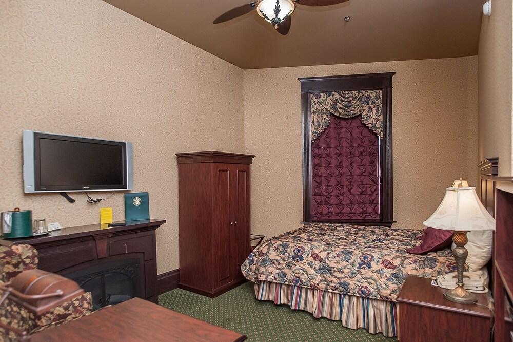 Hickok's Hotel & Casino