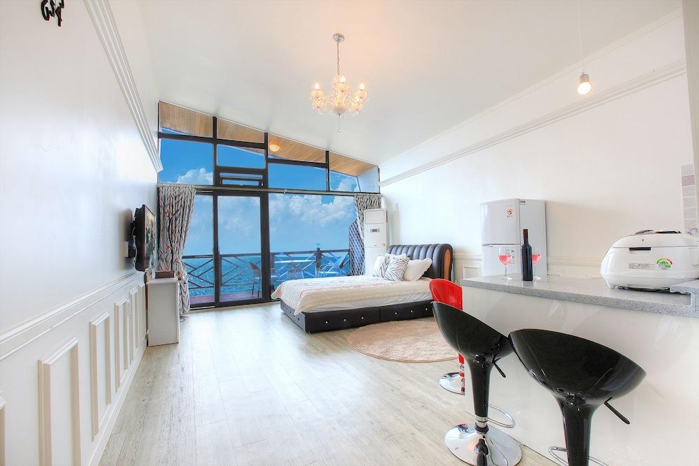 Healing View Pension