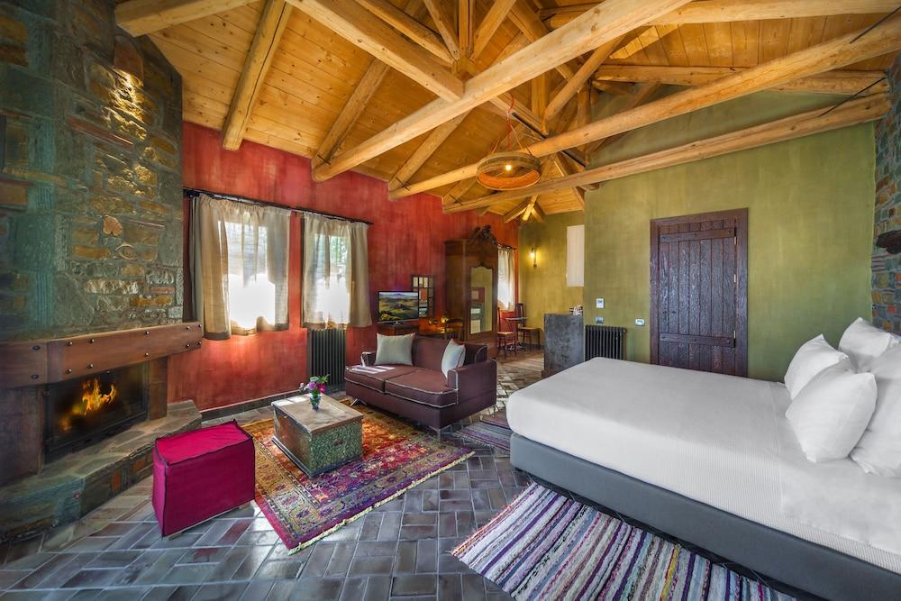 Montanema Handmade Village