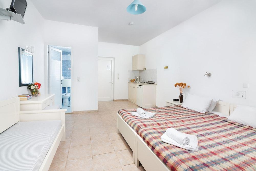 Dimitra & Evdokia Hotel