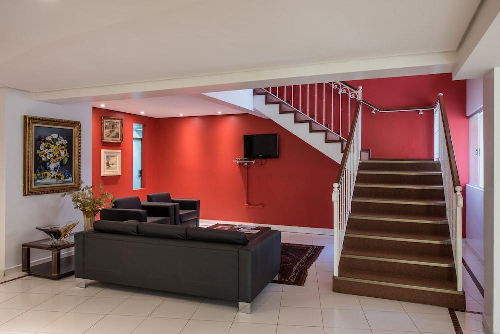 Carlton Suítes Limeira