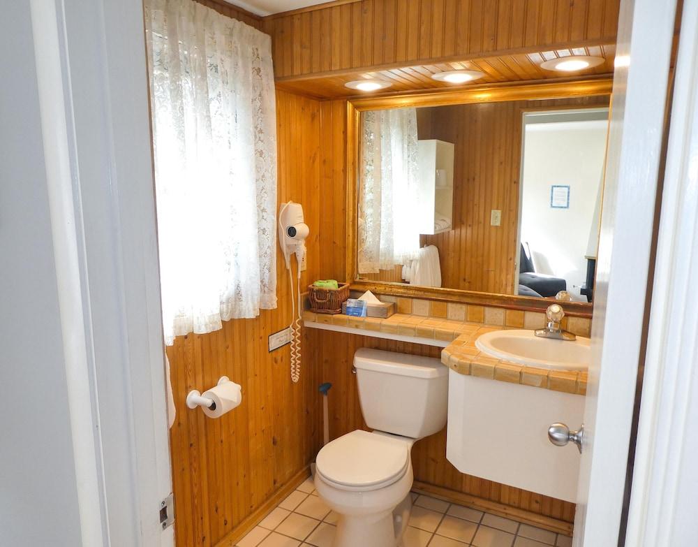 Carmel Fireplace Inn