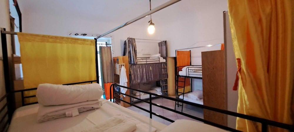 Exclusive Dependance