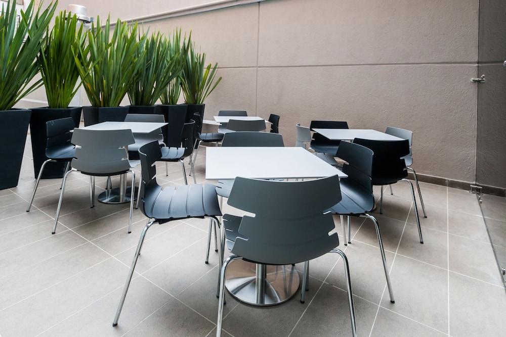 Hampton by Hilton Bogota - Usaquen