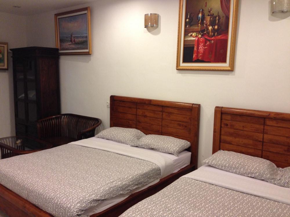 Ferringhi Heritage Budget Hotel