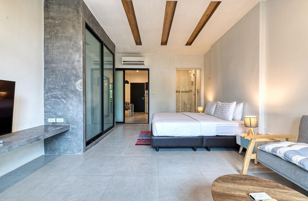 Baan Rawee Apartments