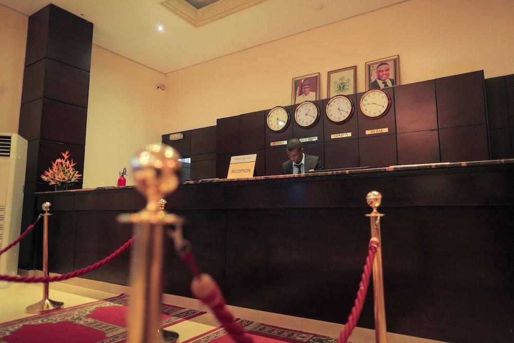 The Metropolitan Hotel Calabar