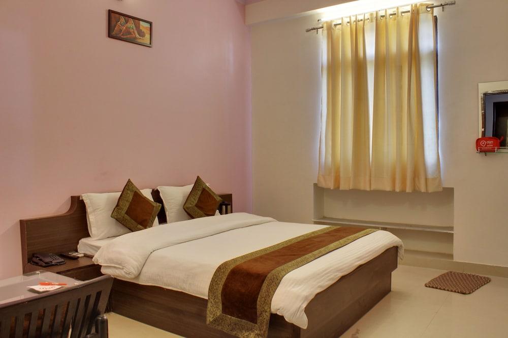 OYO 352 Hotel DRS 8586 Haveli