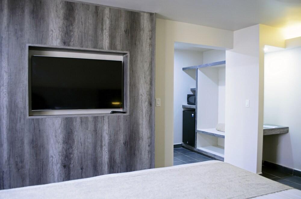 Hotel Fiesta Tijuana