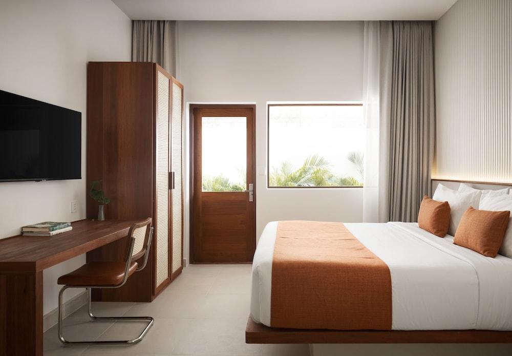 Plantation Urban Resort & Spa