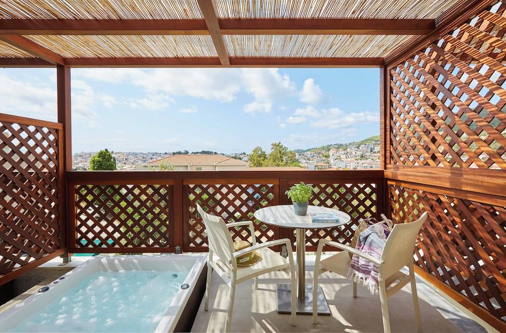 Mystery Skiathos Luxury Residence