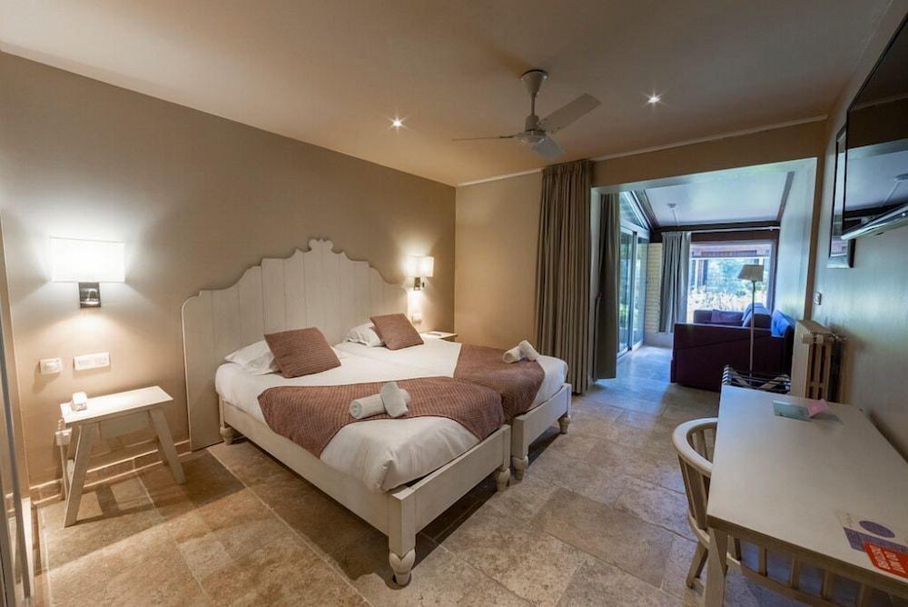 Hôtel Vacances Bleues Castel Luberon