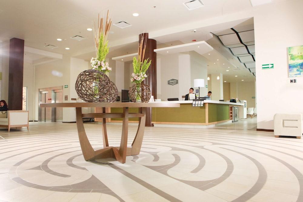 Hampton Inn & Suites by Hilton Aguascalientes Airport