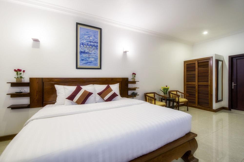 Reasey Boutique Villa