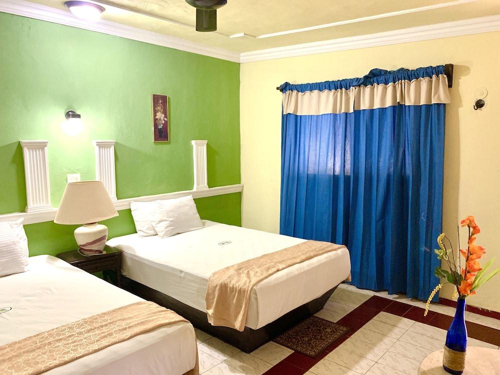 Eco Hotel Green River