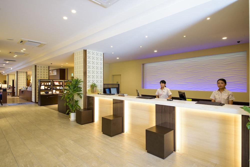 Community & Spa Naha Central Hotel