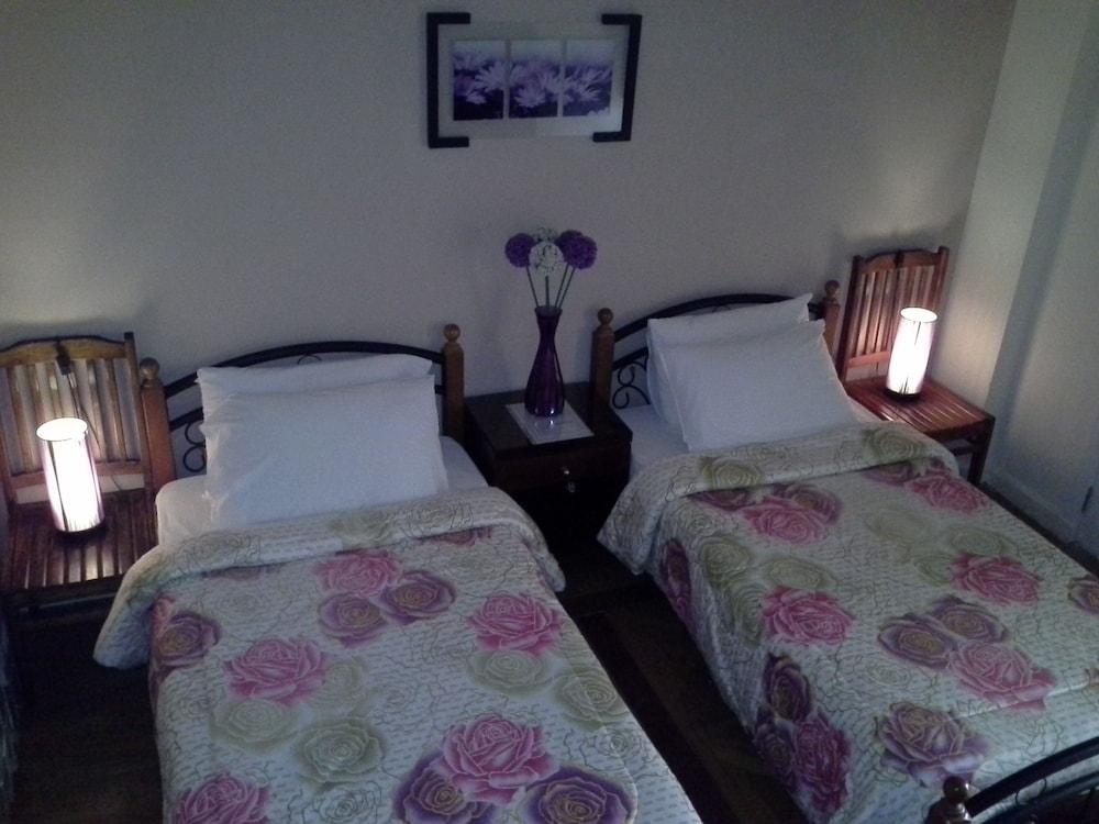 Alexander the Great Hotel - Alexotel