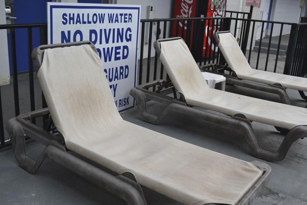 Sea Gypsy Inn Oceanfront