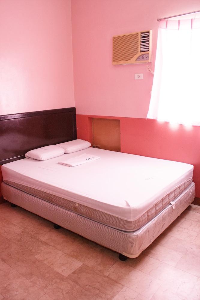 GV Hotel Baybay