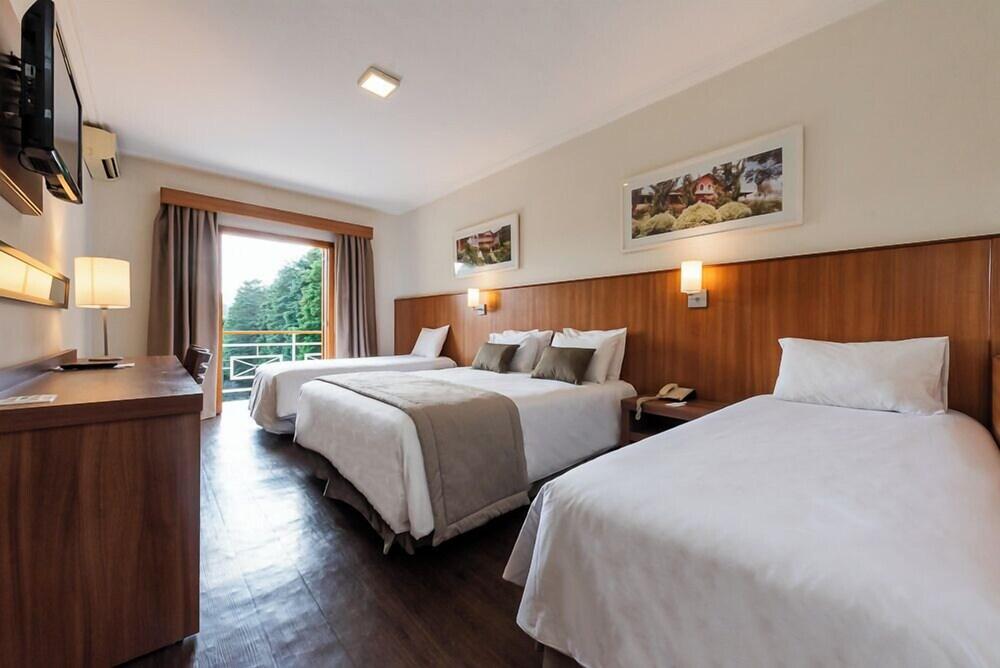 MONREALE RESORT PARQUE AQUÁTICO