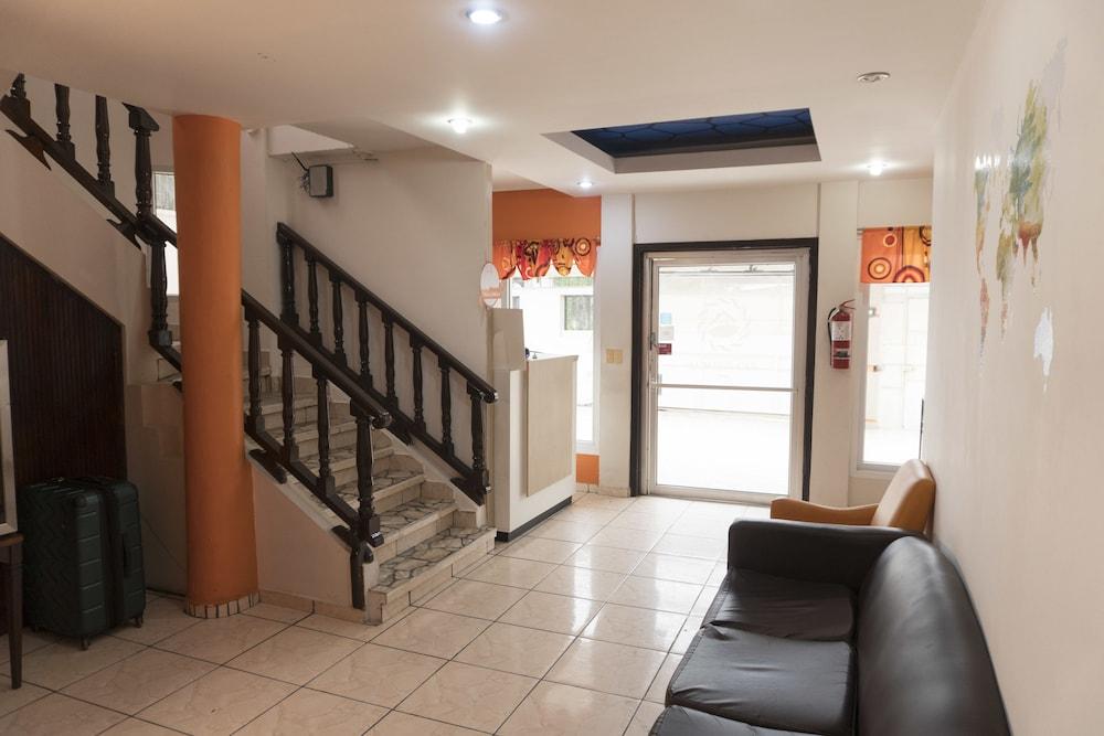 Micro Hotel Rio de Piedras