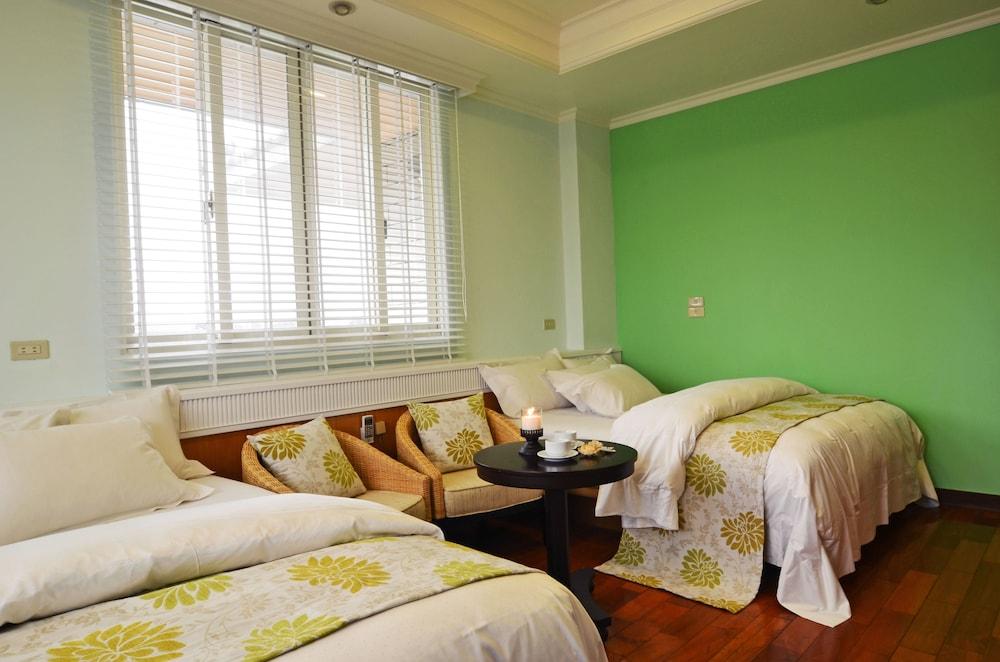 Yunju Hotspring Villa