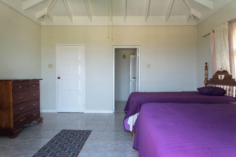 Hatfield South Villa