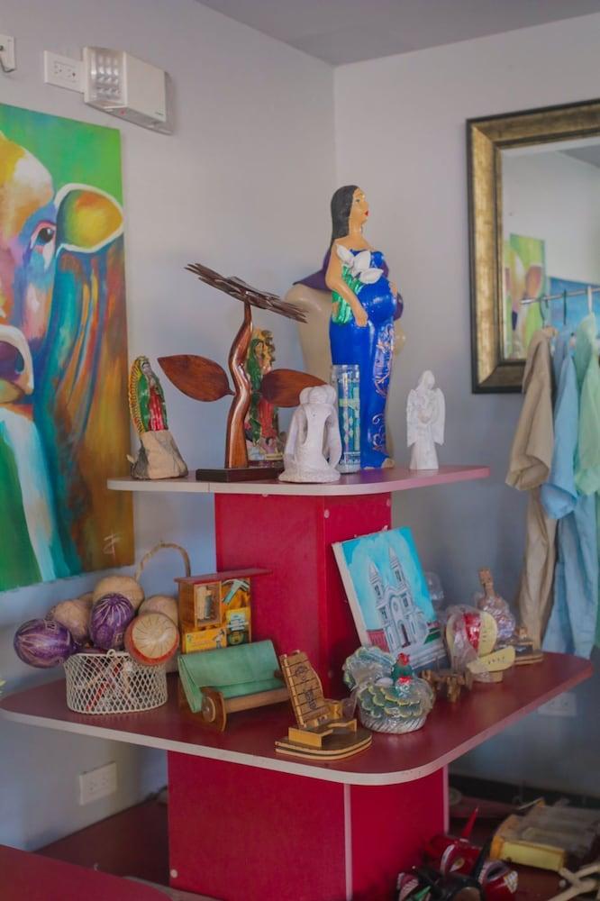 Airport X Managua Hotel