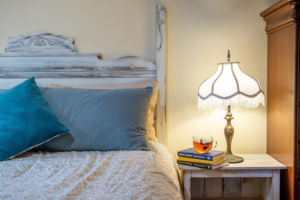 Victoria Falls House Inn