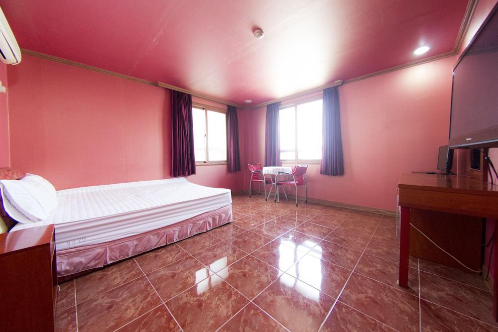 Busan Station Centum Hotel