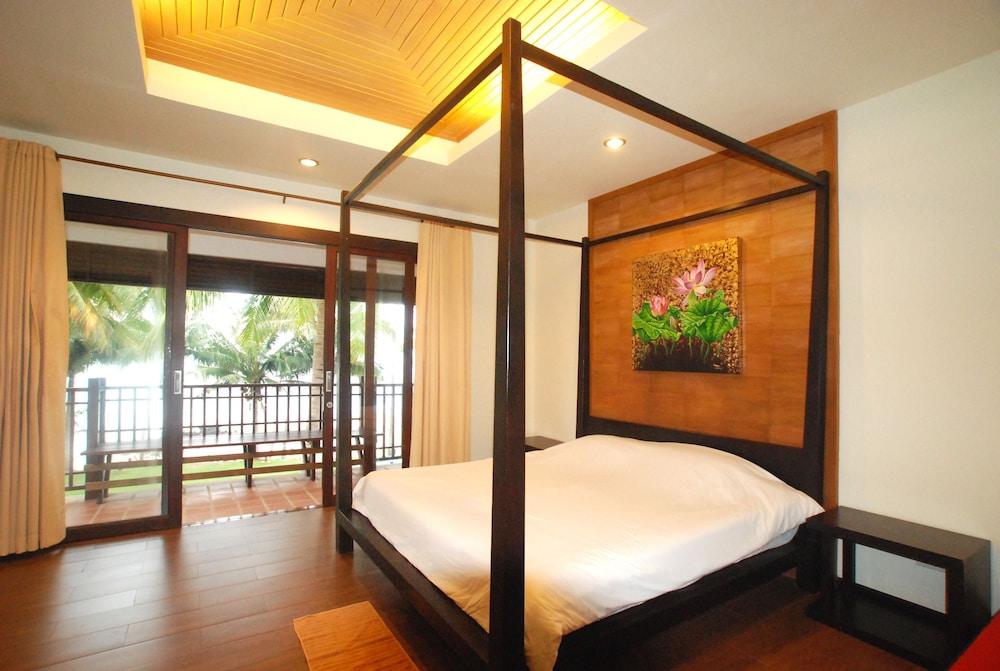 Bansaithong Beach Resort