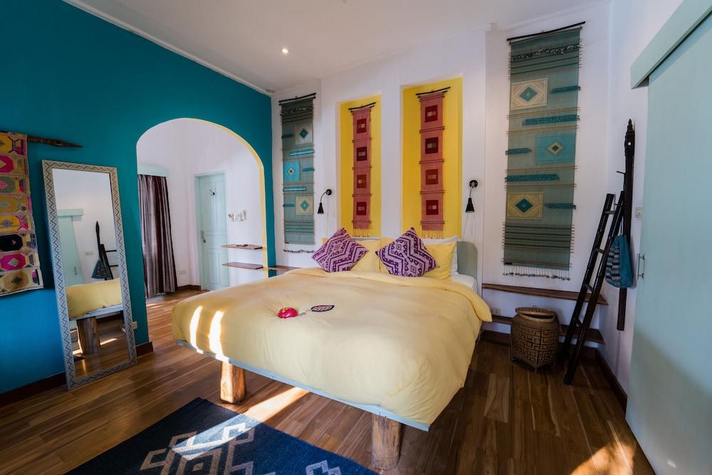 Ock Pop Tok Mekong Villa