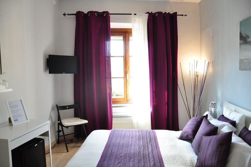 At Home Bed and Breakfast